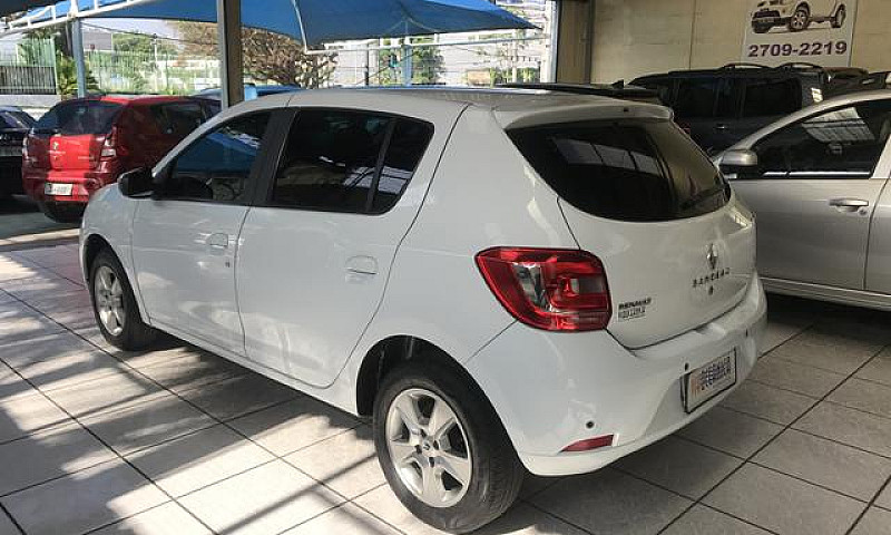 Sandero 2015 1.6 43....