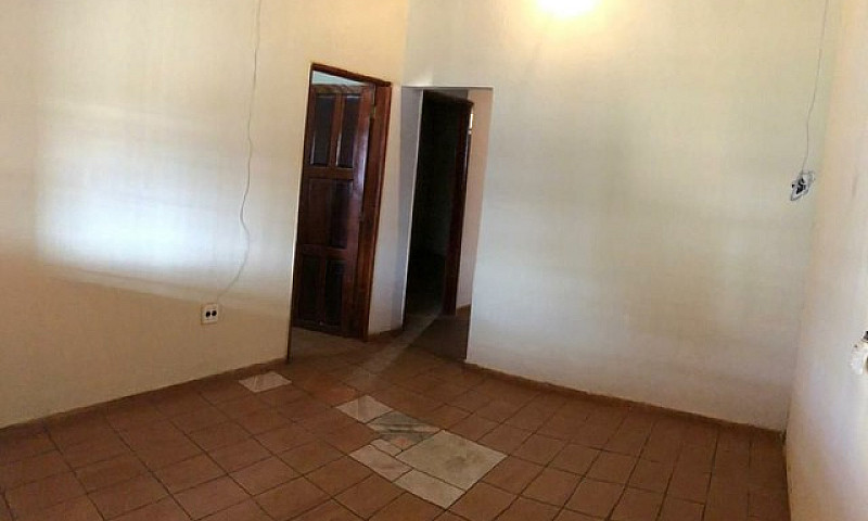 Casa 2 Qtos Qr 512 S...