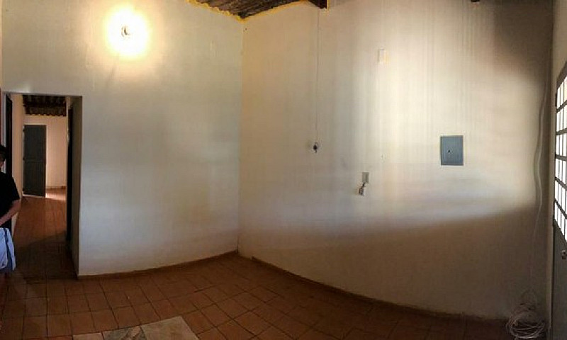 Casa 2 Qtos Qr 512 S...
