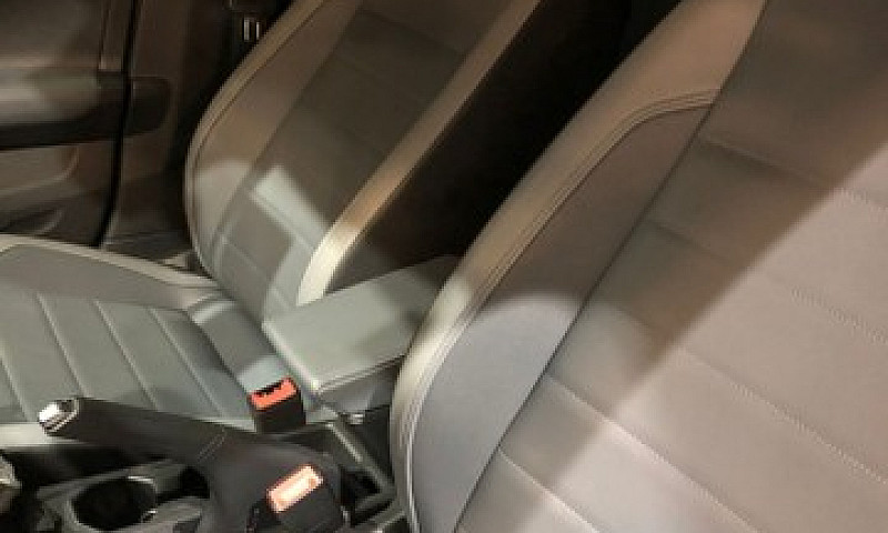 Volkswagen Nivus Hig...