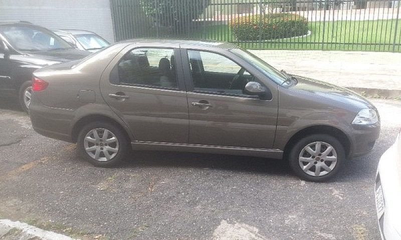 Siena Com 36 Mil Km ...