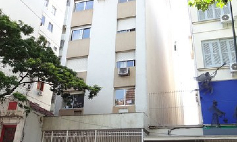 Apartamento Padrão E...