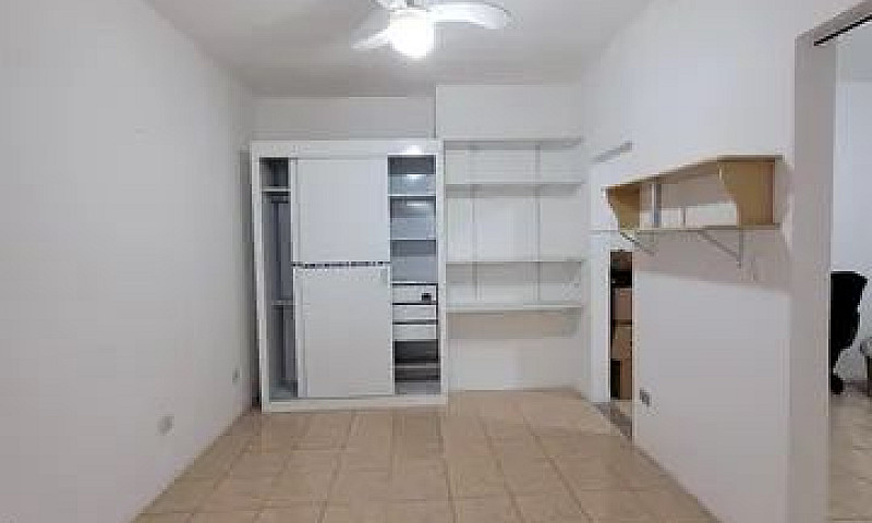 Casa De 3 Cômodos Pa...