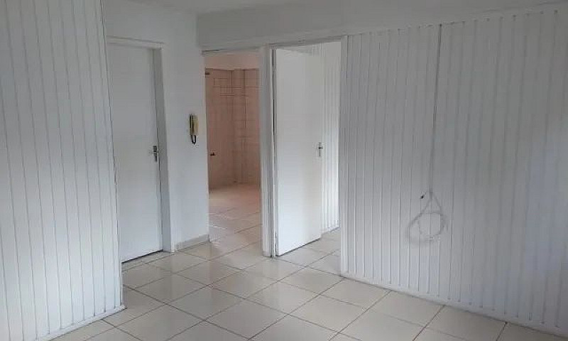 Aluga-Se Apartamento...