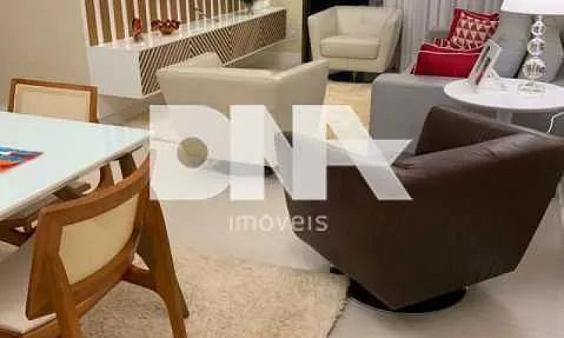 Apartamento-À Venda-...