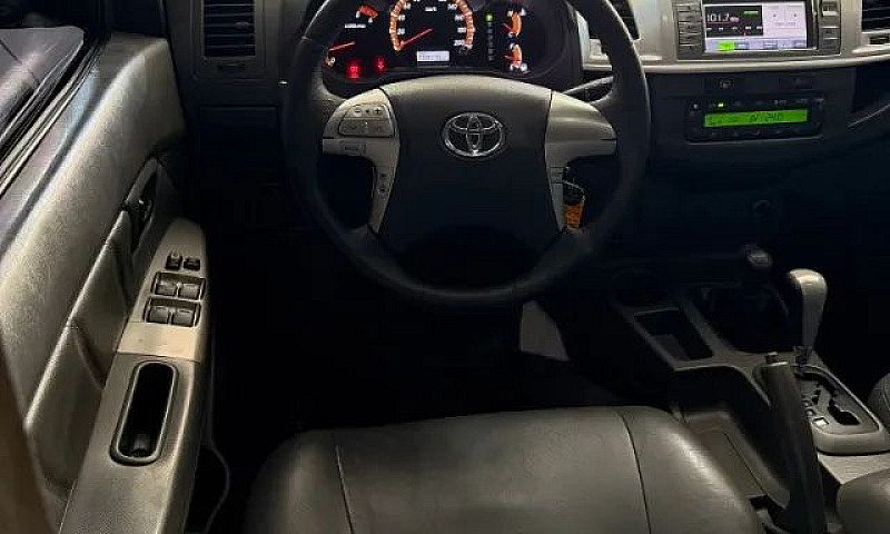 Hilux Srv 2013 - Pla...