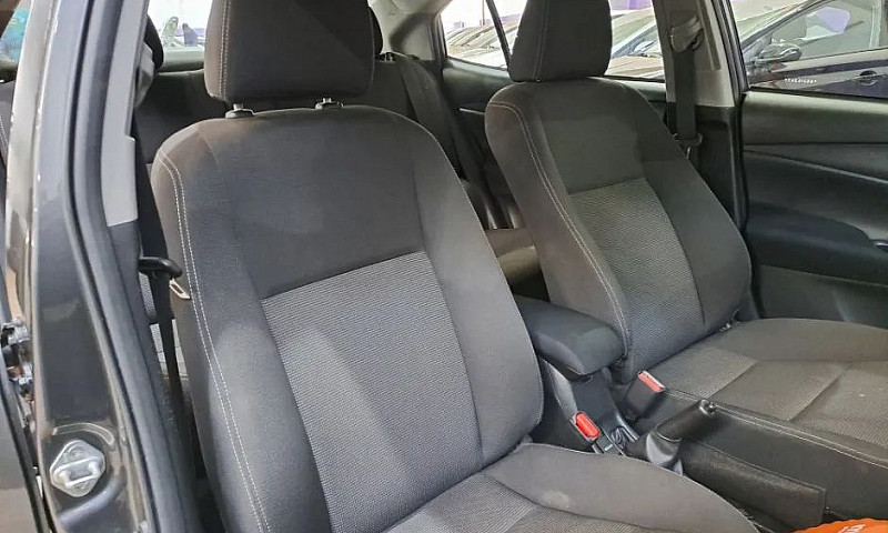 Toyota Yaris Xl 1.5 ...