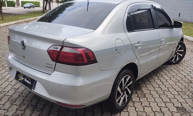 Volkswagen Voyage 1....