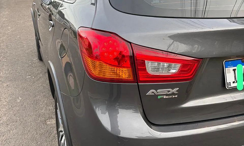 Mitsubishi Asx 2.0 1...