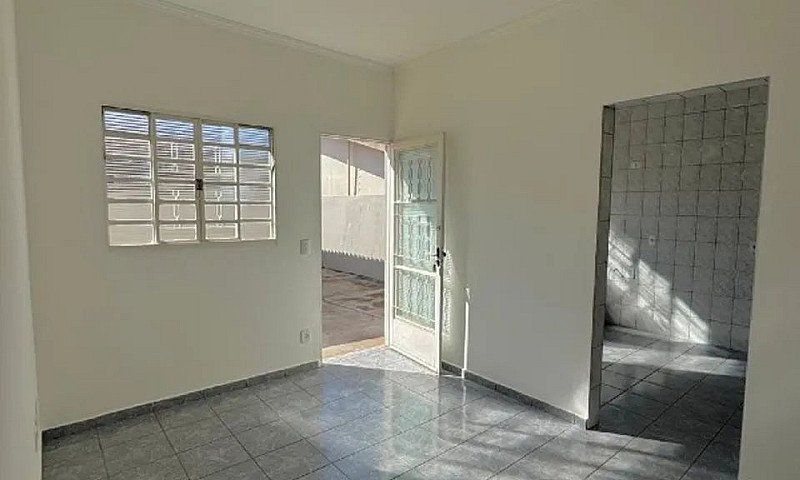 Casa Para Locação 2 ...