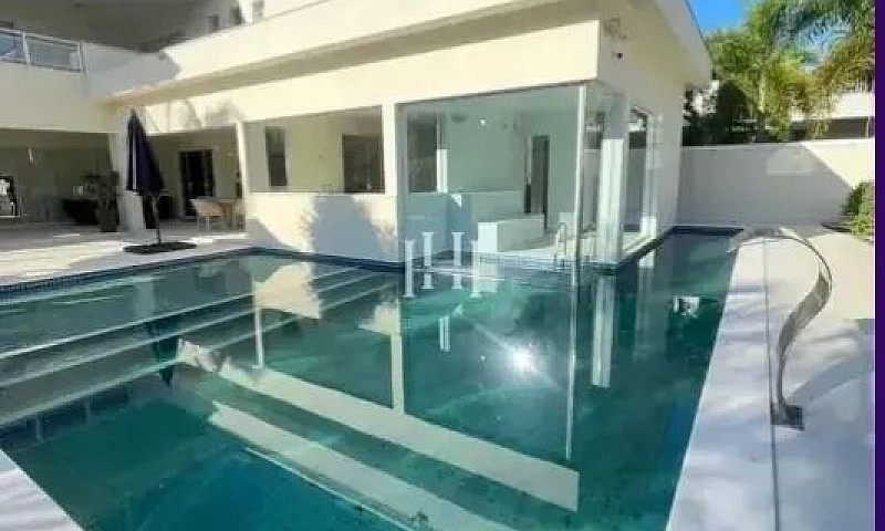 Casa De Condomínio C...