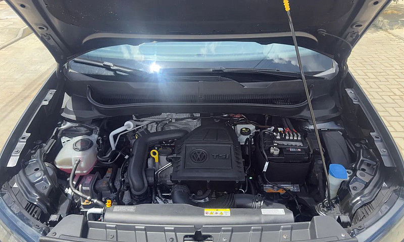 Volkswagen T-Cross 1...