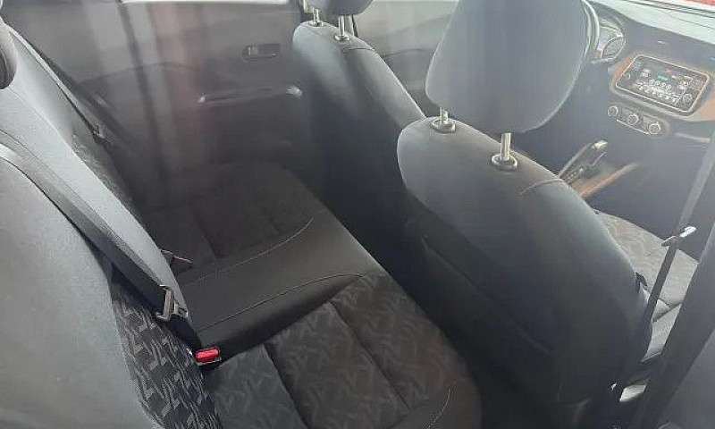 Nissan Kicks Sense 1...