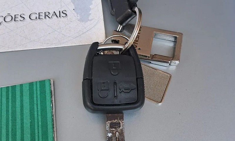 Chevrolet Corsa Sed....