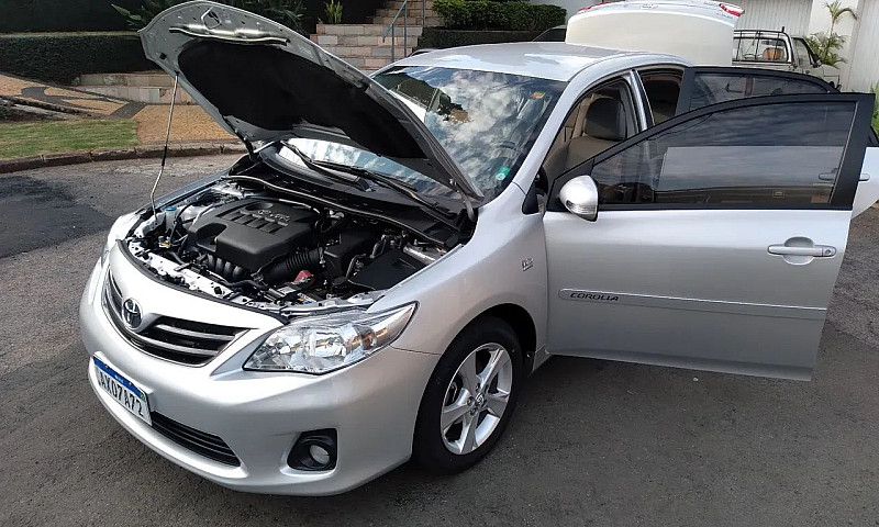 Toyota Corolla Xei 2...