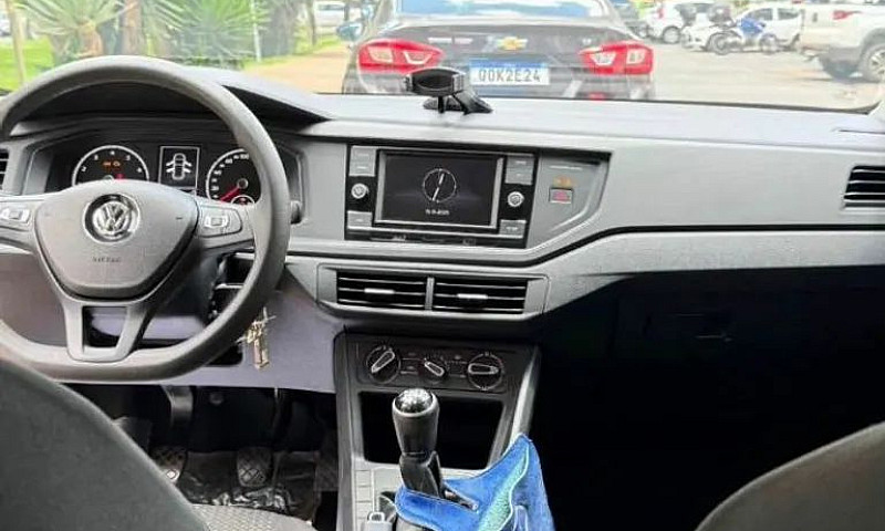 Volkswagen Polo 1.6 ...