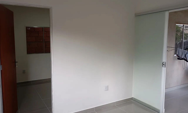 Alugo Casa No Bairro...