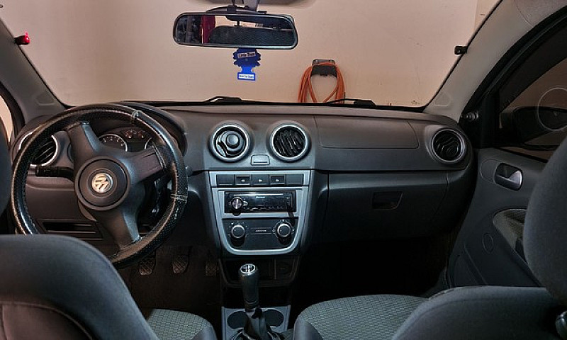 Gol G5 1.0 2010/2011...