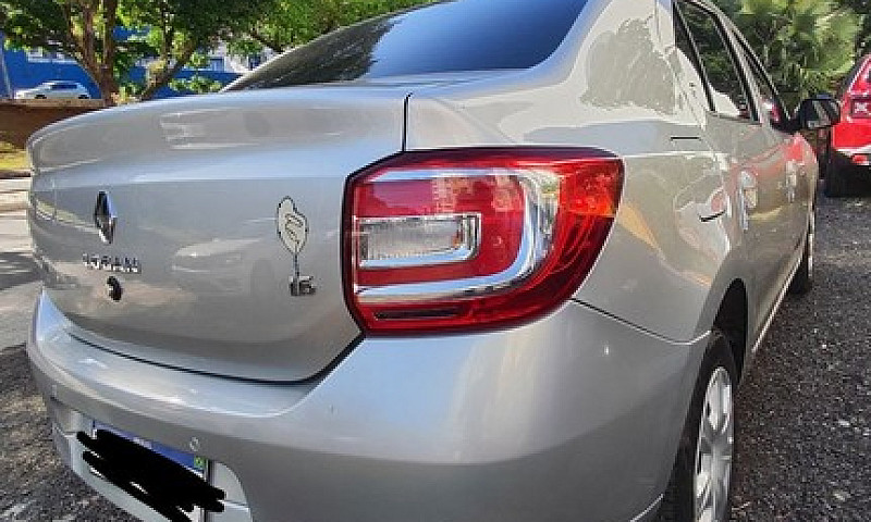 Renault Logan Zen 1....