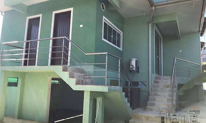 Casa Com 4 Dormitóri...