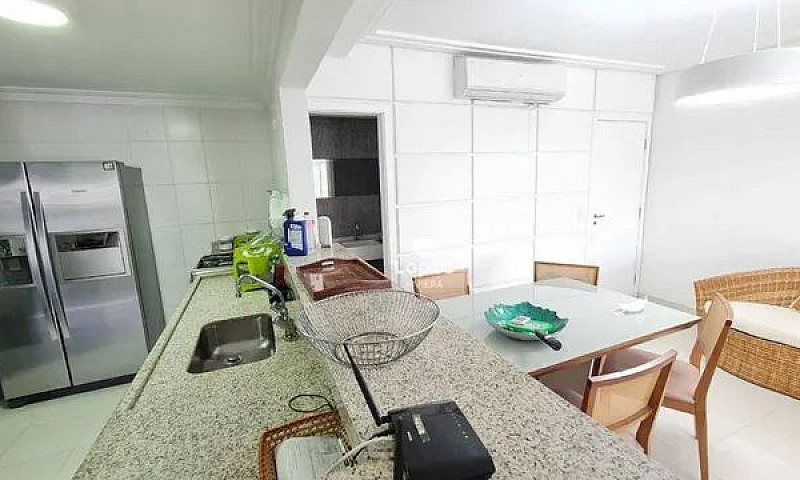Apartamento À Venda ...