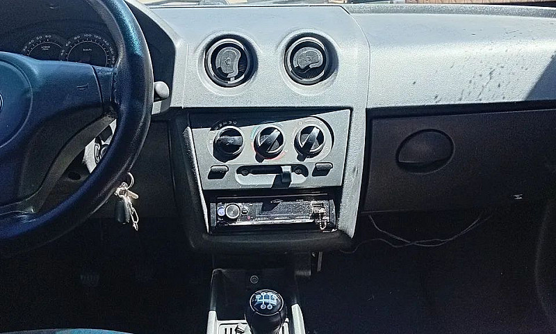 Chevrolet Celta Spir...