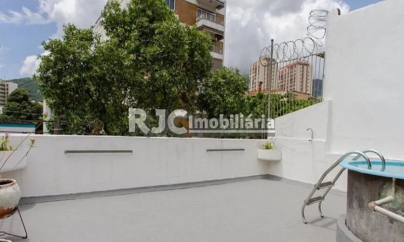 Casa Para Venda Poss...