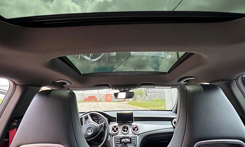Mercedes-Benz Gla 25...