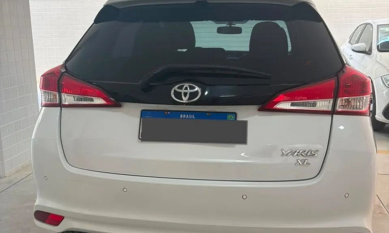 Toyota Yaris Xl Plus...