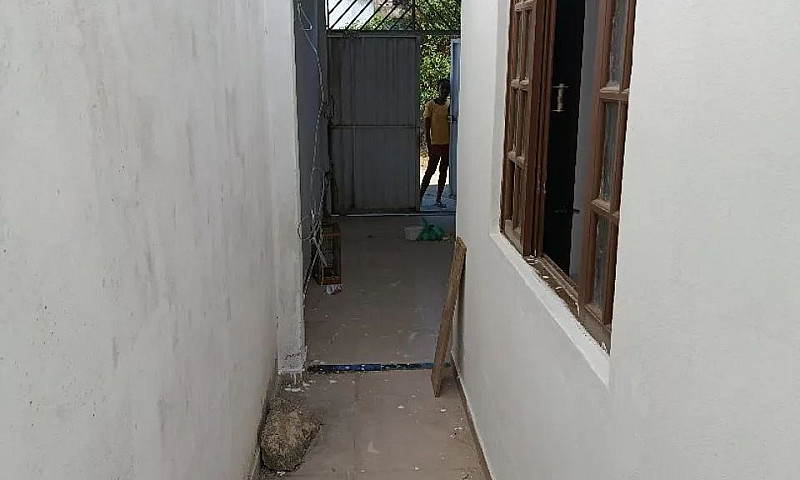 Aluga-Se Casa ...