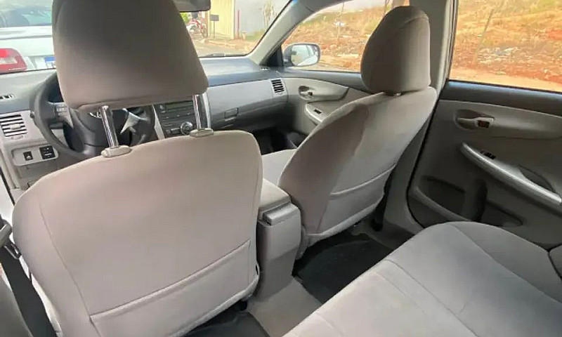Toyota Corolla Xli 1...