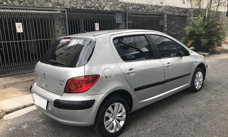Peugeot 307 1.6 Pres...