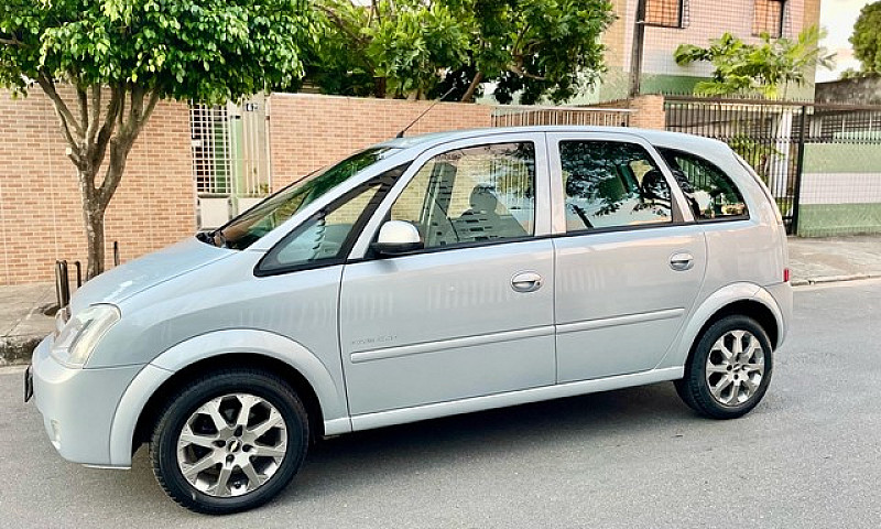 Meriva Premium 1.8 2...