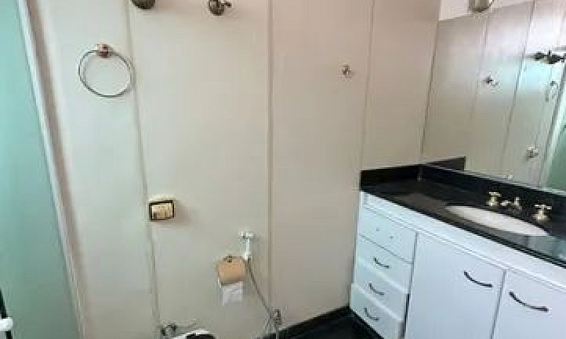 Cobertura No Bairro ...