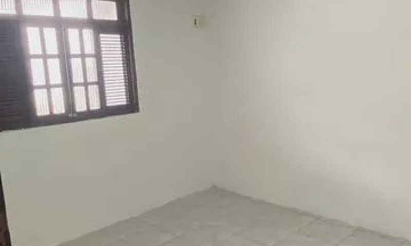 Excelente Casa Com 2...