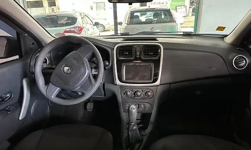 Renault Sandero Expr...