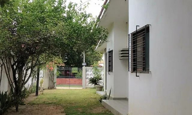 Casa A 50 Metros Do ...