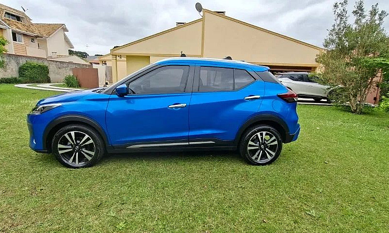 Nissan Kicks Exclusi...