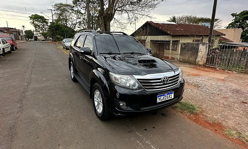 Toyota Hilux Sw4 Srv...