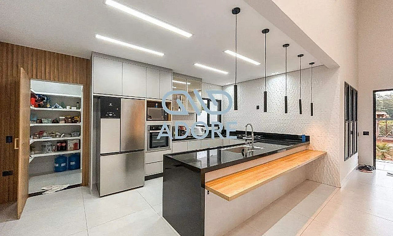 Casa De Condomínio À...