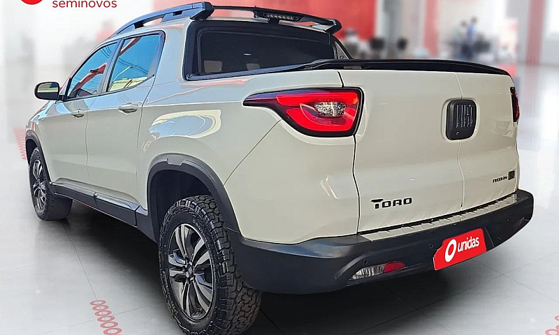 Fiat Toro Freedom 1....