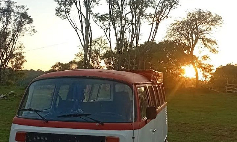 Volkswagen Kombi Sta...