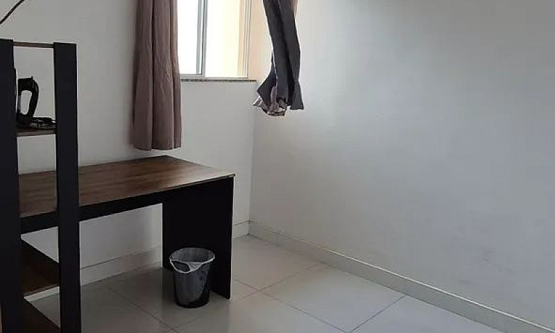 Alugo Apartamento Tr...