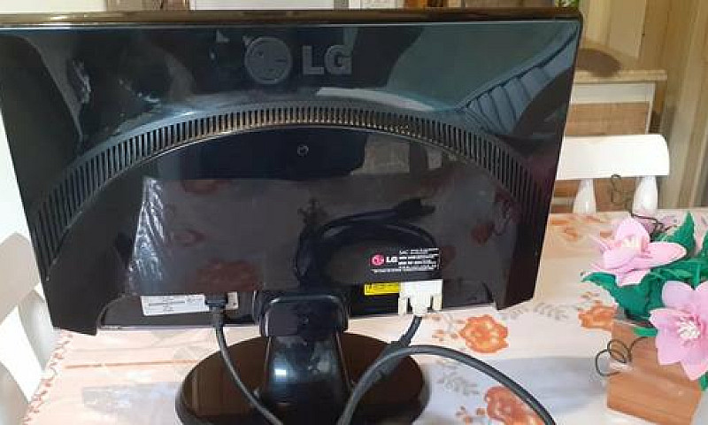 Monitor Lg...