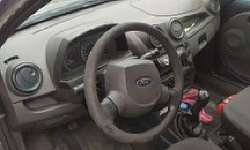Ford Ka 2009...