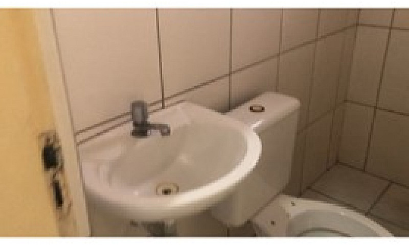 Kitinet Perto Do Bur...
