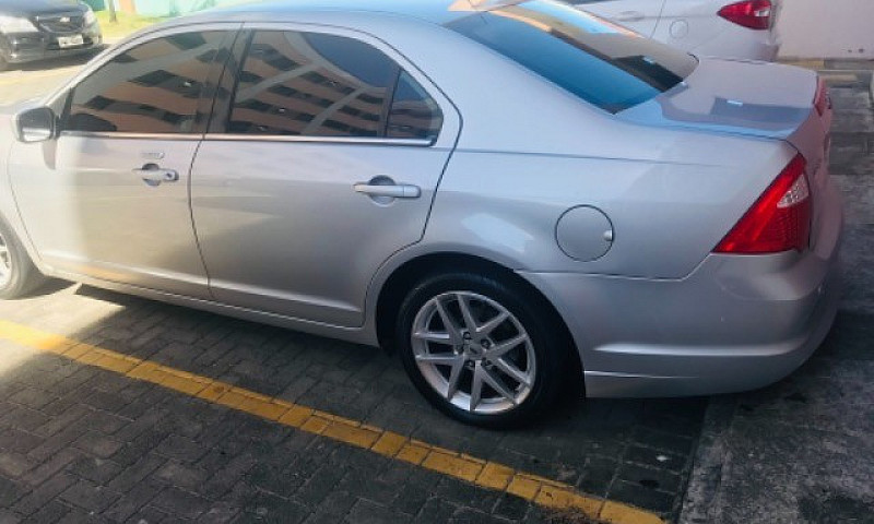 Ford Fusion 2010...