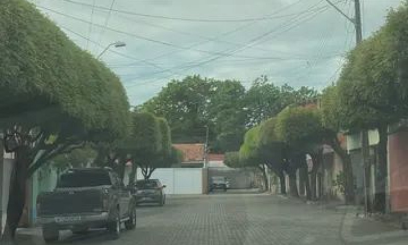 Excelente Casa Com 2...