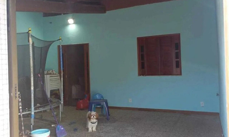 Vendo Essa Casa No P...