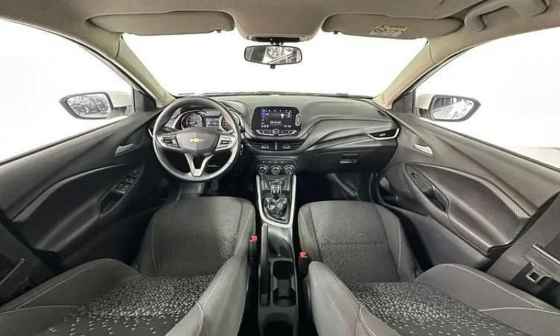 Chevrolet Onix Plus ...